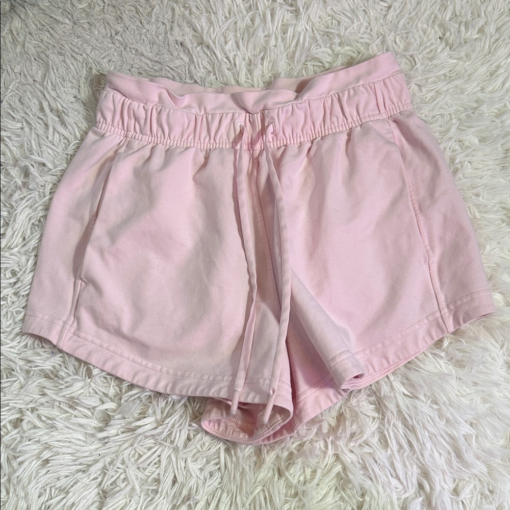 Lululemon Inner Glow High-Rise Short 3" Strawberry Milkshake